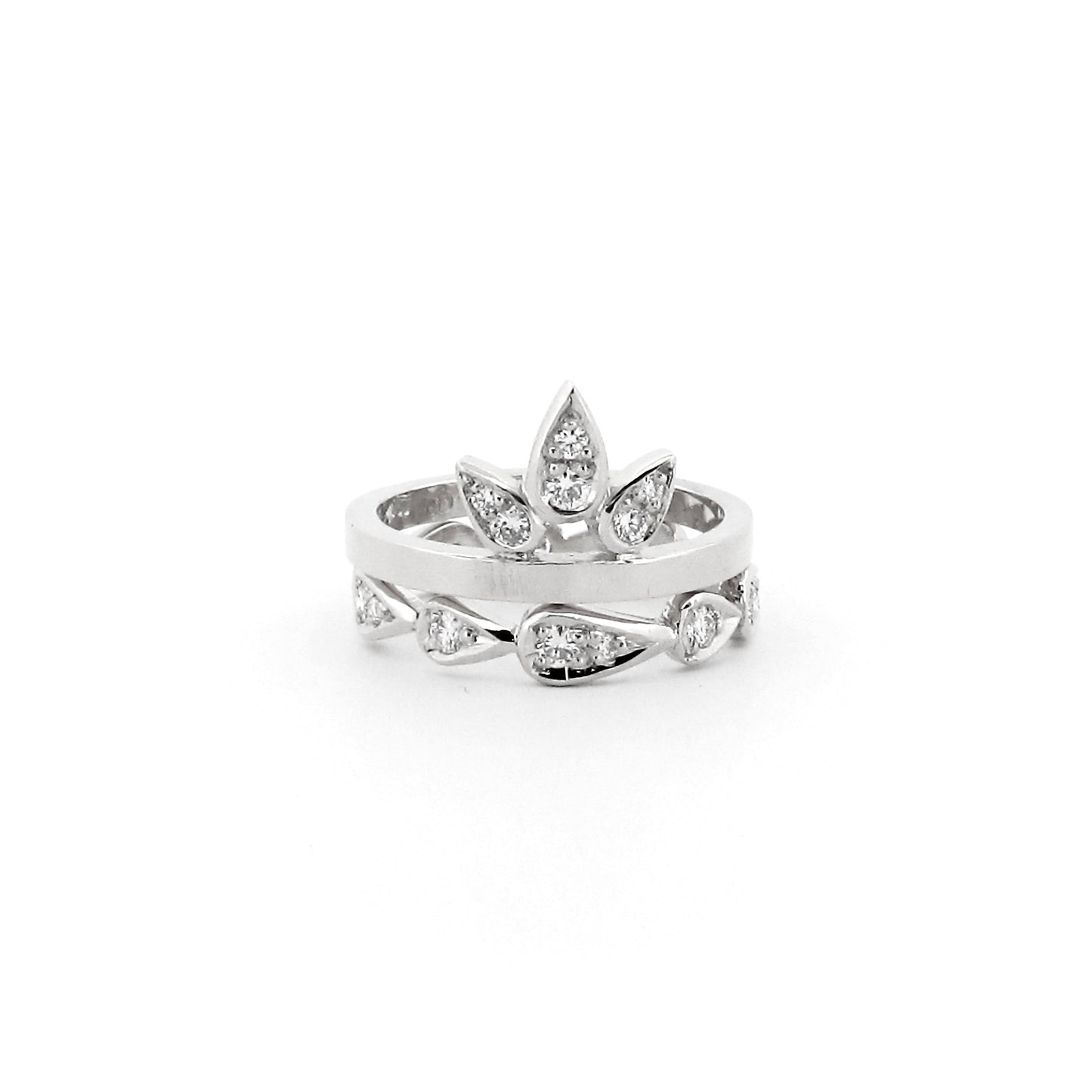 white gold diamond chasing droplets stackable band