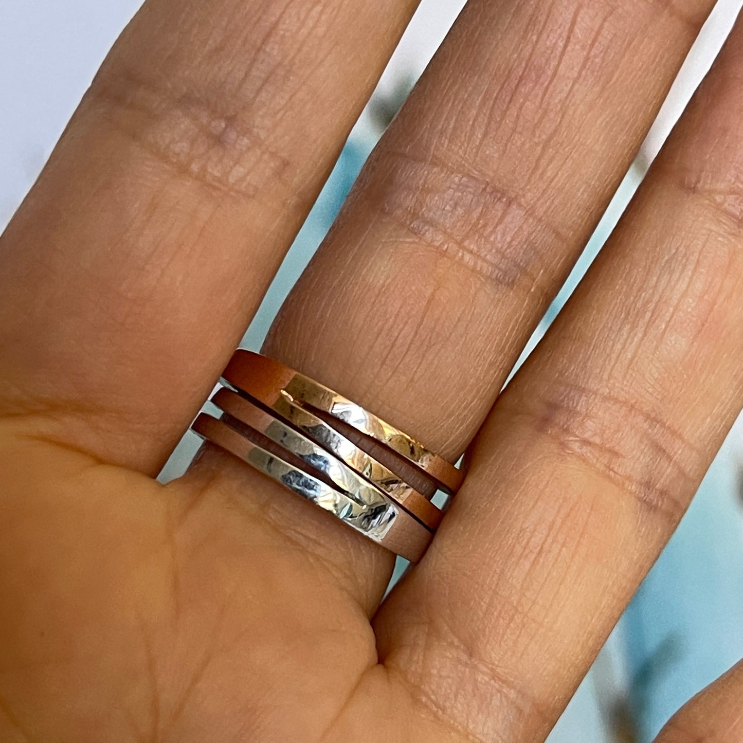 9ct Rose Gold black Spinel Traveling Stacking Band