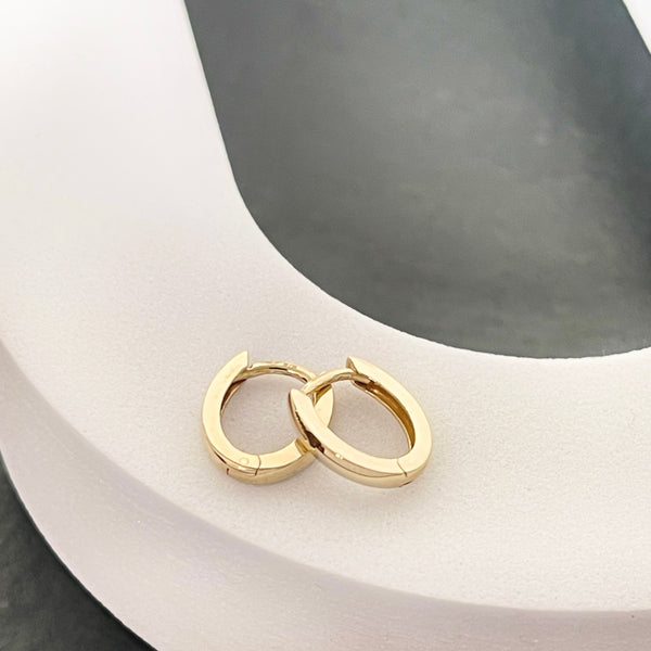 9ct yellow gold small oval Huggies