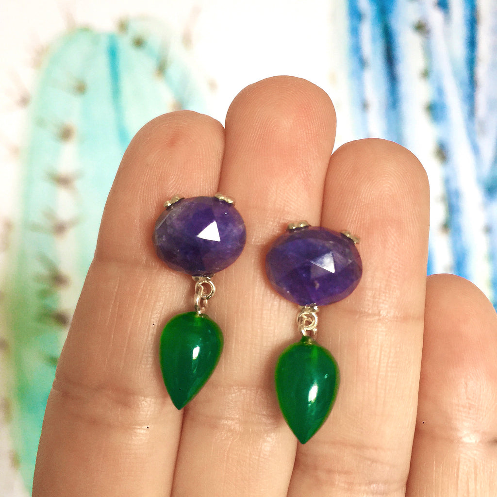 Yellow Gold Tanzanite & Green Onyx  50's Era earrings