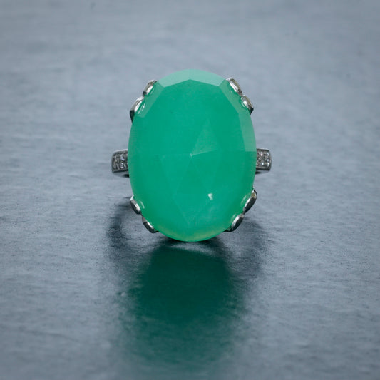 9ct White Gold Diamond Chrysoprase Crown Ring